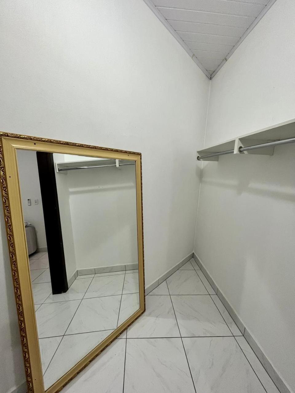 Apartamento Lirio Porto Belo Exteriör bild